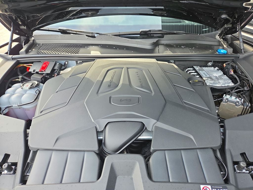 2025 Porsche Cayenne Coupe Base