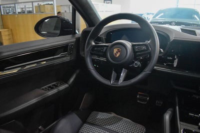 2026 Porsche Cayenne Coupe GTS