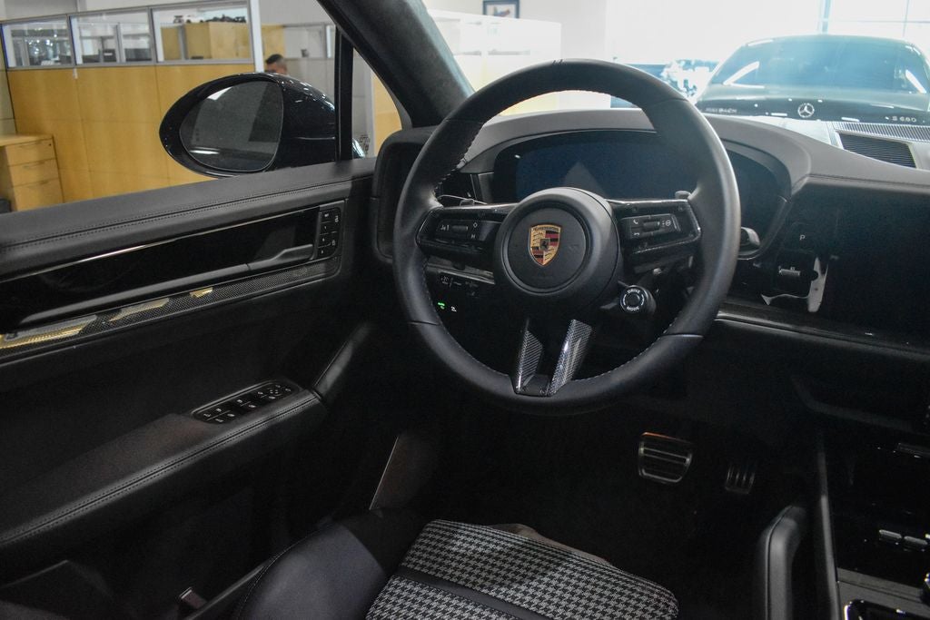 2026 Porsche Cayenne Coupe GTS