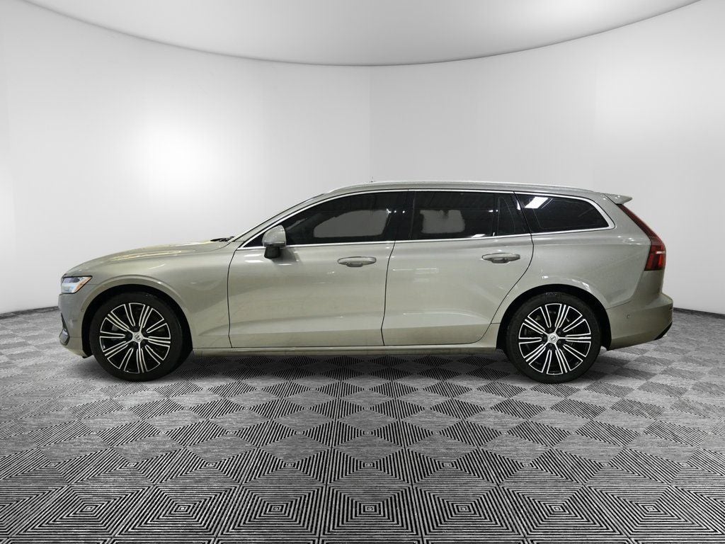 2019 Volvo V60 T6