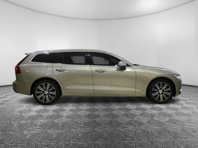 2019 Volvo V60 T6