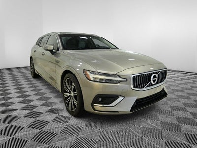 2019 Volvo V60 T6