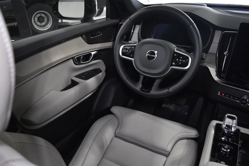 2026 Volvo XC90 B6 Ultra