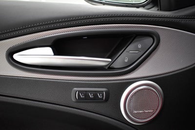 2023 Alfa Romeo Stelvio Veloce AWD