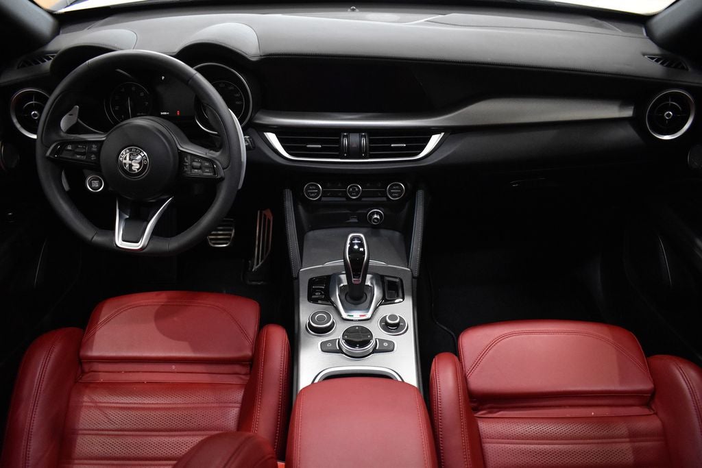 2023 Alfa Romeo Stelvio Veloce AWD