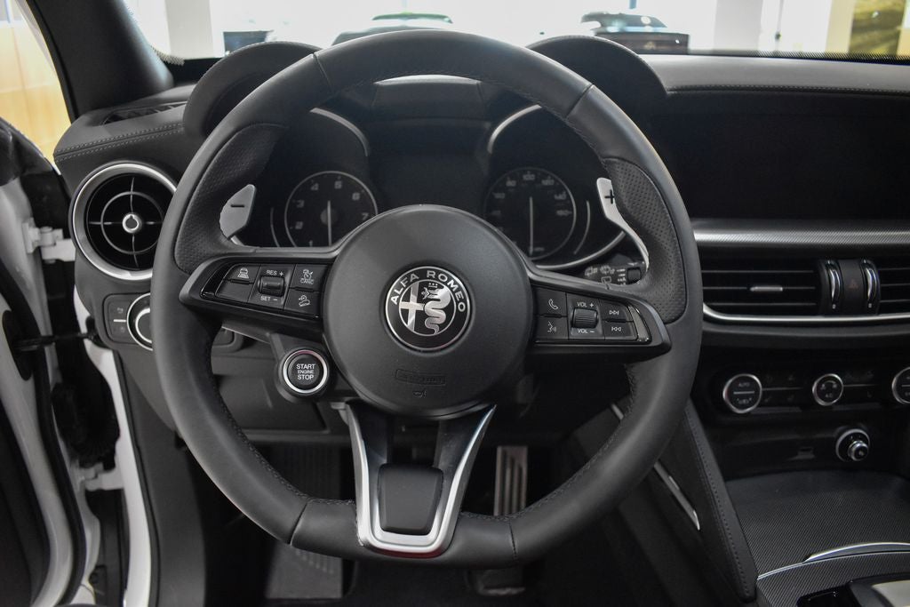2023 Alfa Romeo Stelvio Veloce AWD