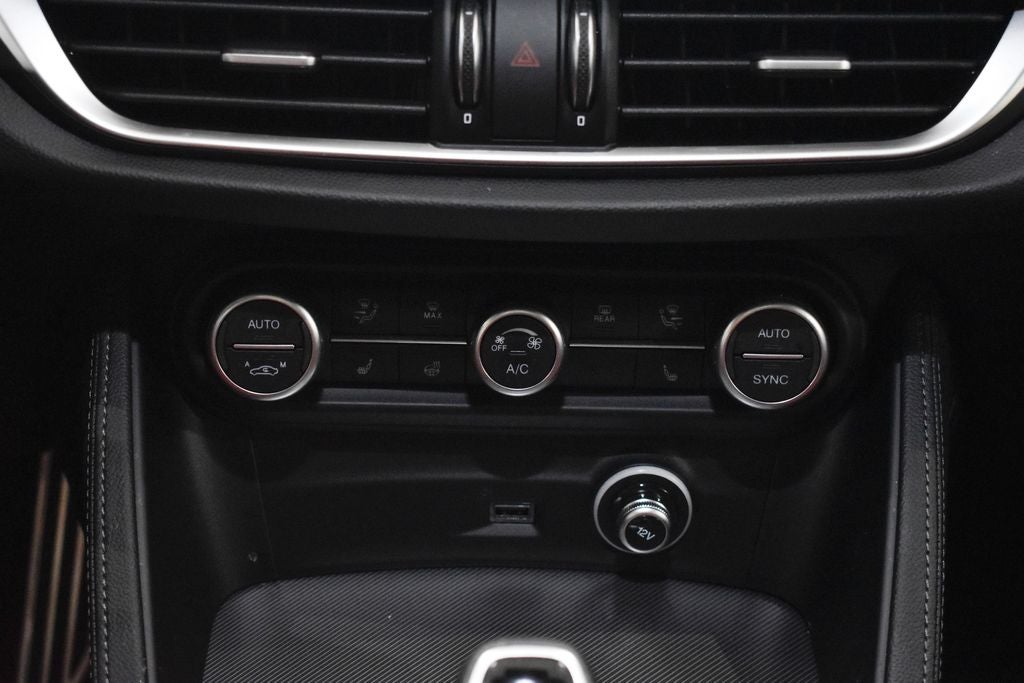 2023 Alfa Romeo Stelvio Veloce AWD