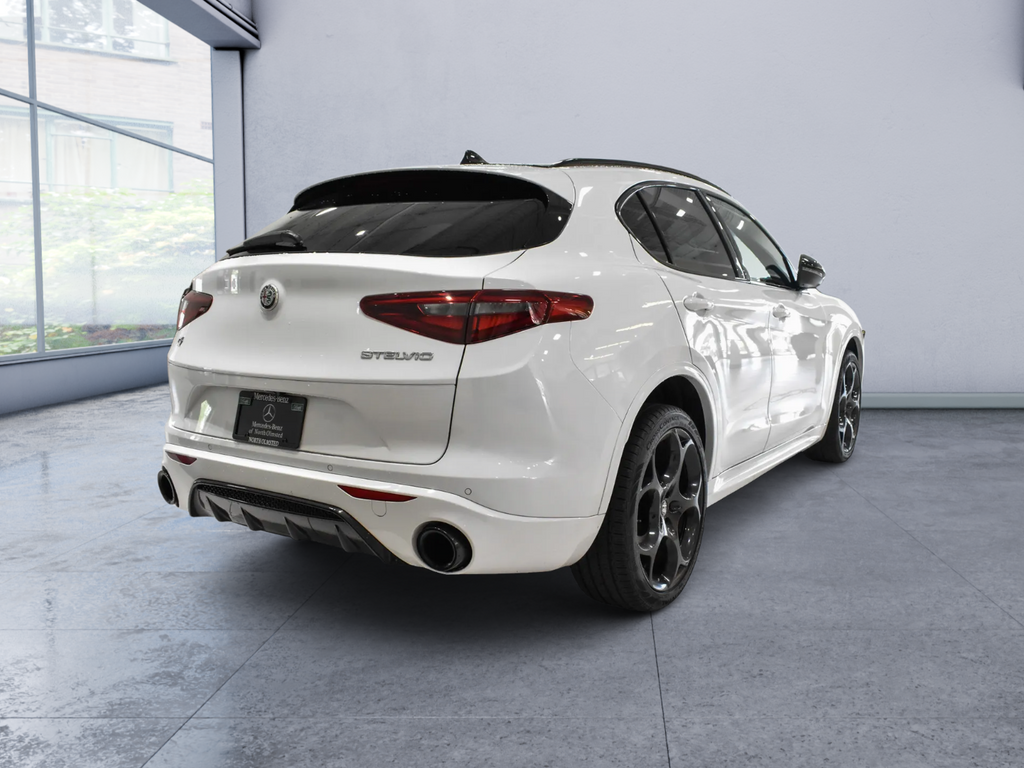 2023 Alfa Romeo Stelvio Veloce AWD