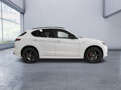2023 Alfa Romeo Stelvio Veloce AWD