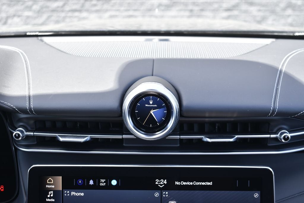 2025 Maserati Grecale Base