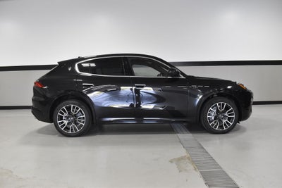 2025 Maserati Grecale Base