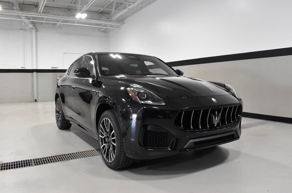 2025 Maserati Grecale Base