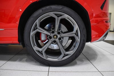2022 Lamborghini Urus Base