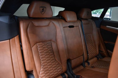 2022 Lamborghini Urus Base