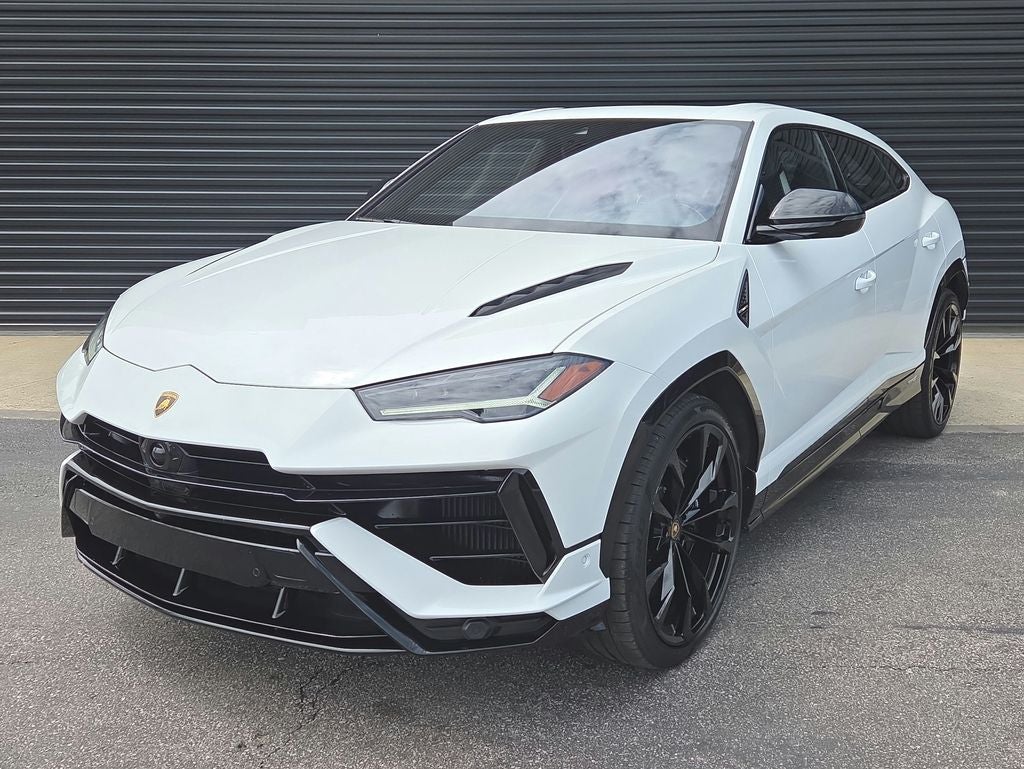 2024 Lamborghini Urus S