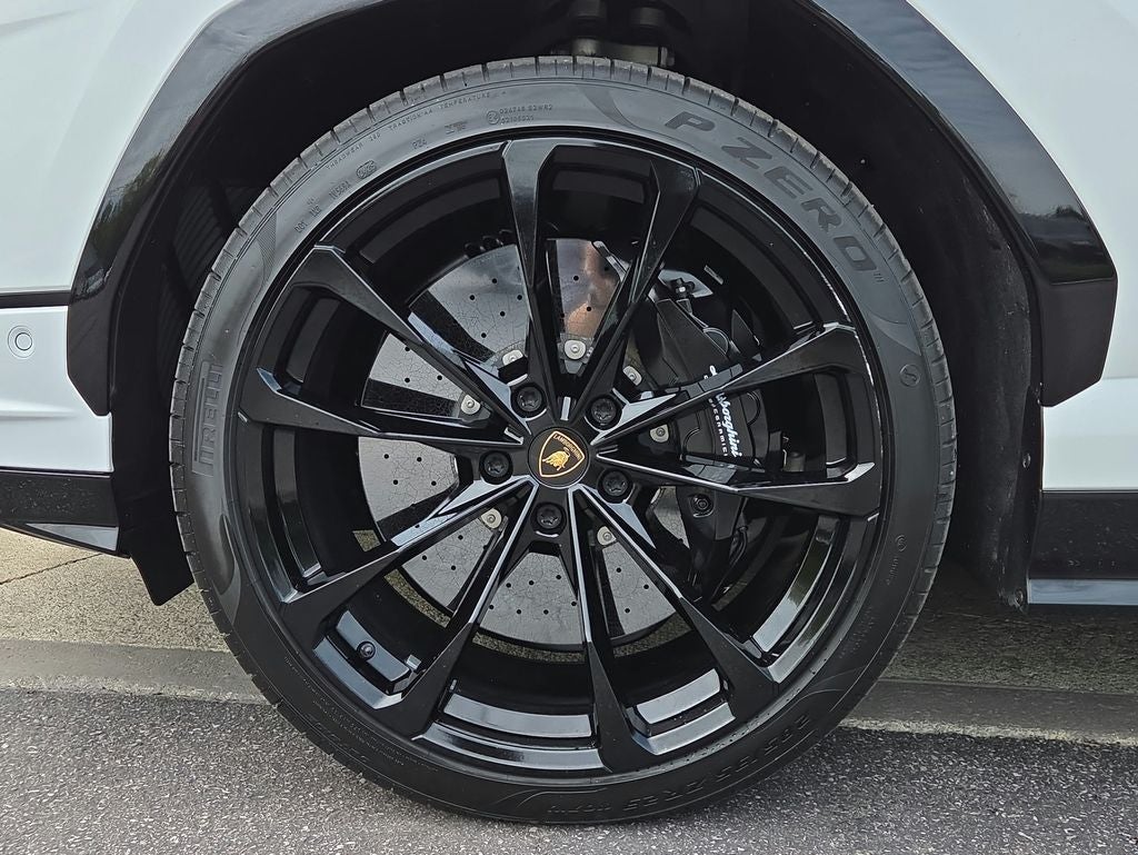 2024 Lamborghini Urus S