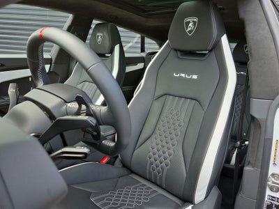 2024 Lamborghini Urus S