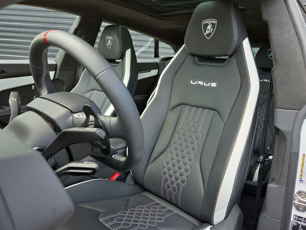 2024 Lamborghini Urus S