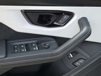 2024 Lamborghini Urus S