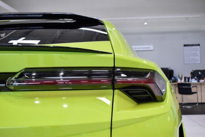 2023 Lamborghini Urus S