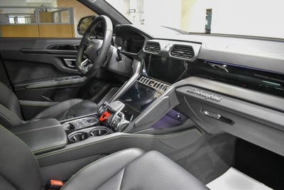 2023 Lamborghini Urus S