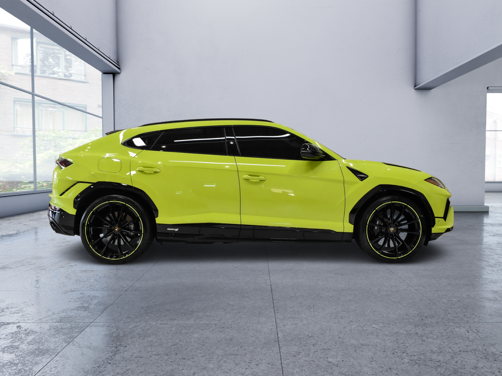 2023 Lamborghini Urus S