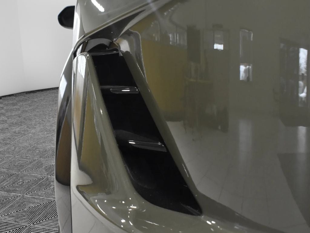 2023 Lamborghini Urus Performante