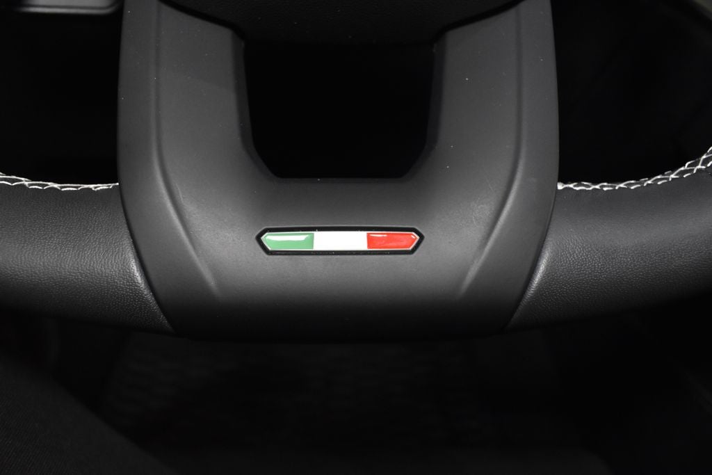 2023 Lamborghini Urus Performante