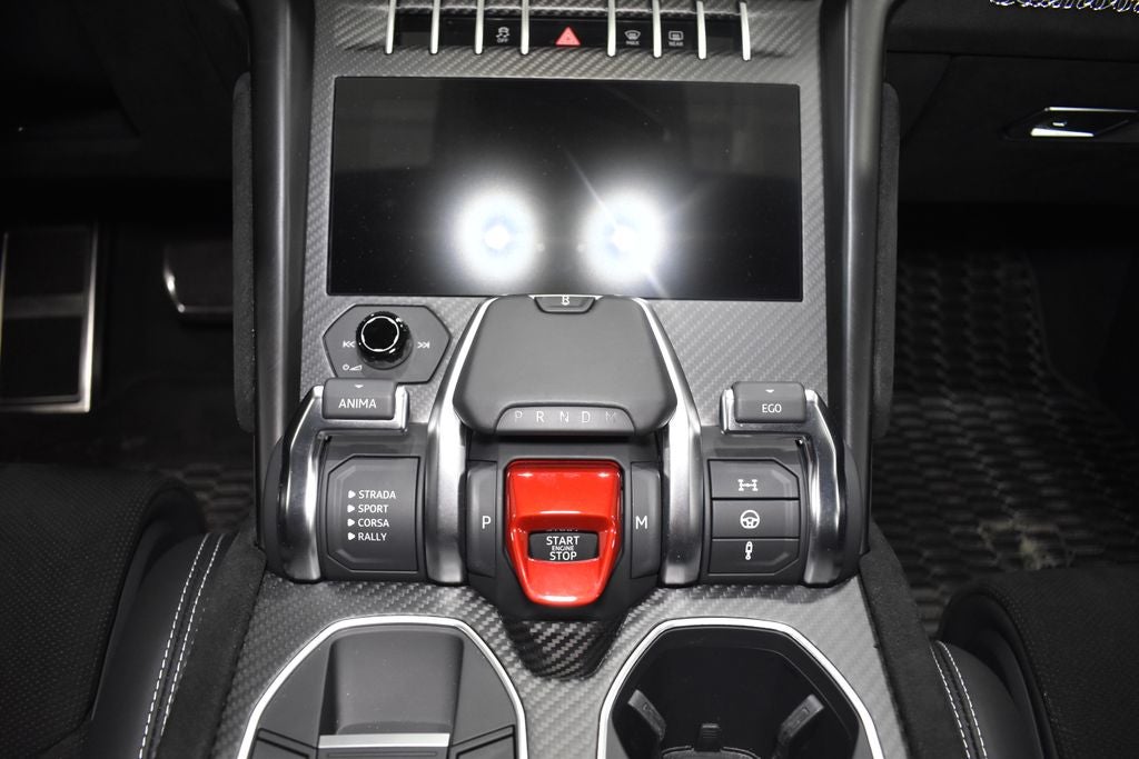 2023 Lamborghini Urus Performante