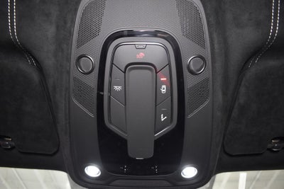 2023 Lamborghini Urus Performante