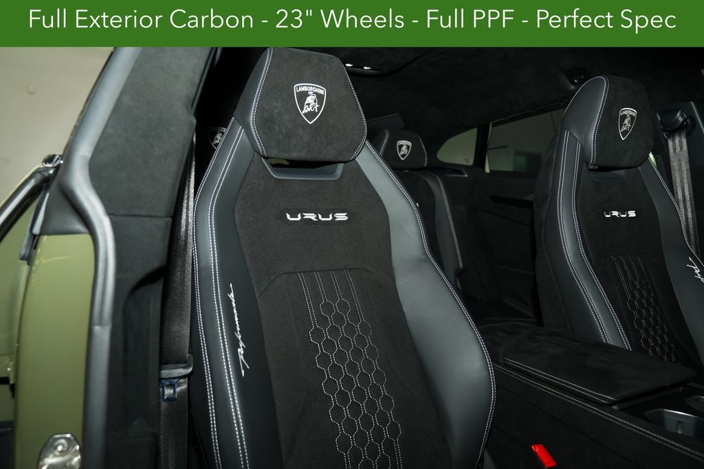 2023 Lamborghini Urus Performante