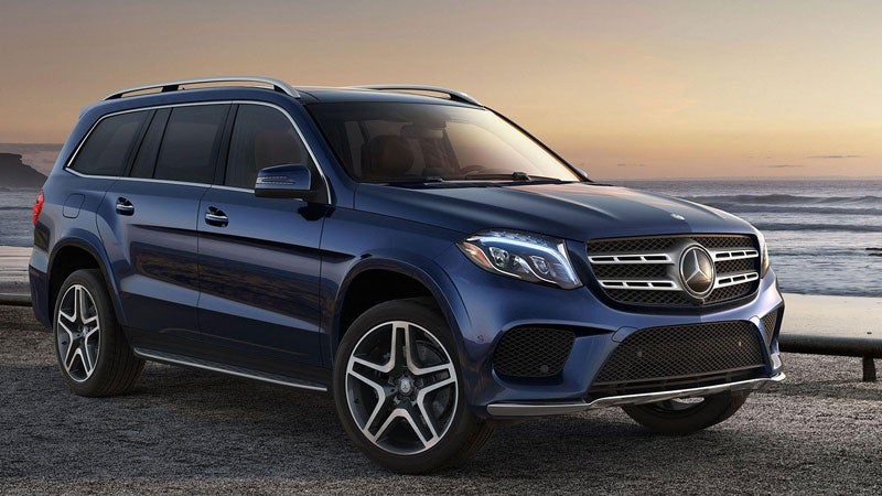 Front view of 2025 Mercedes-Benz GLS 450