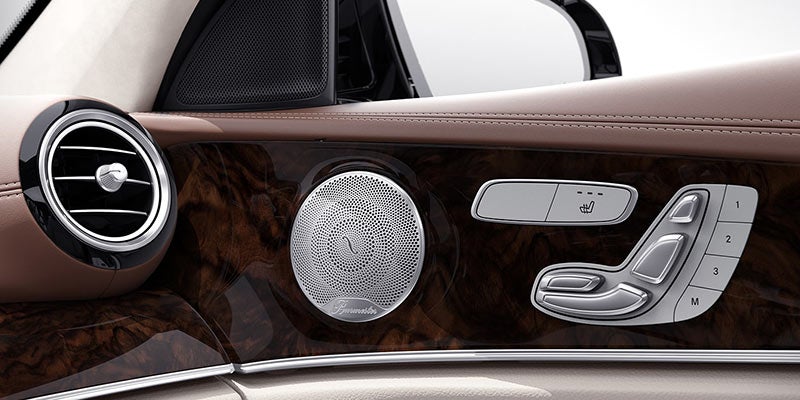 2025 Mercedes-Benz EQS seating adjustment