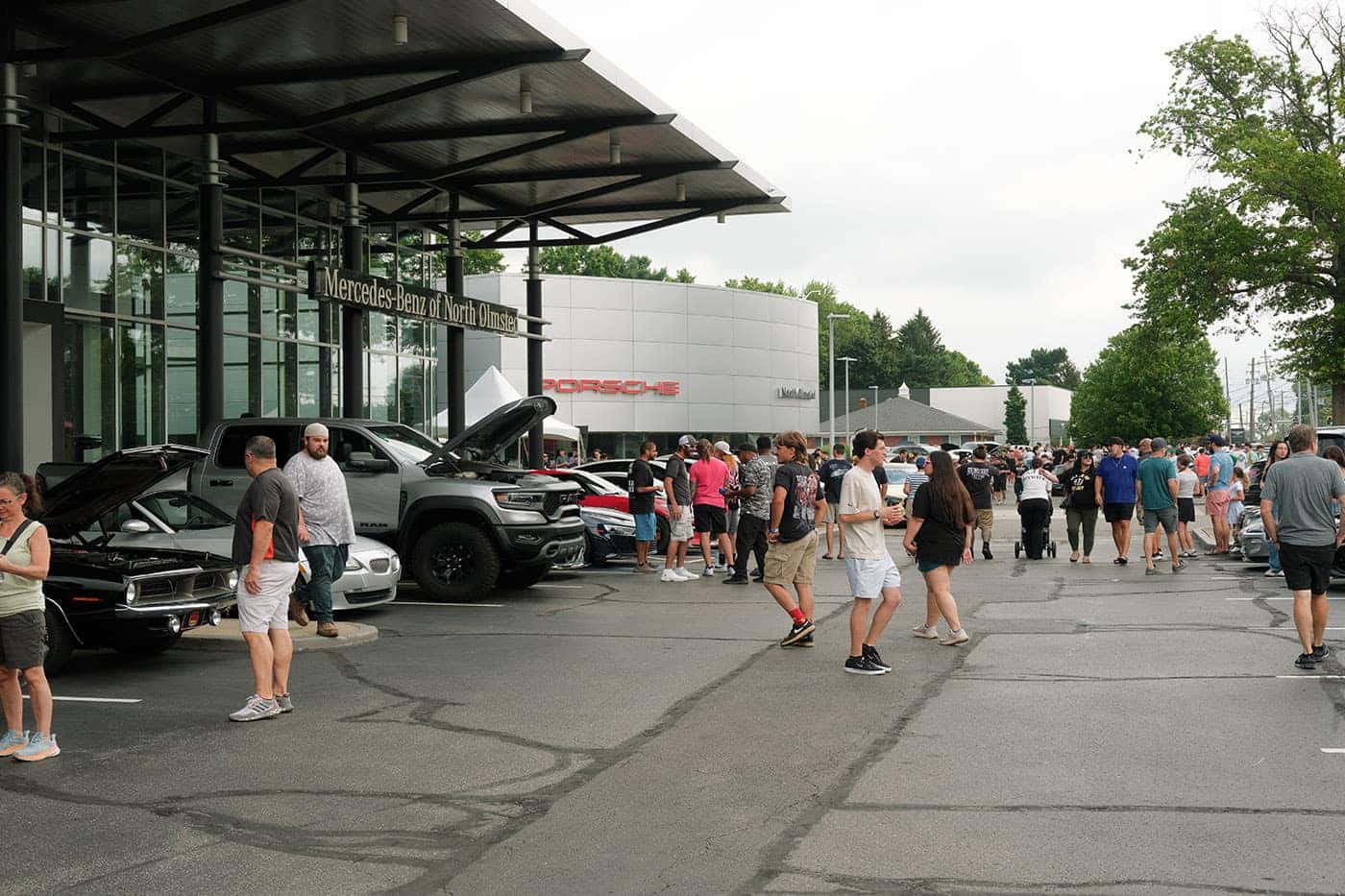 Mercedes-Benz of North Olmsted in North Olmsted OH