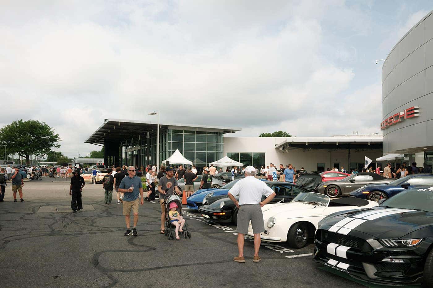 Mercedes-Benz of North Olmsted in North Olmsted OH