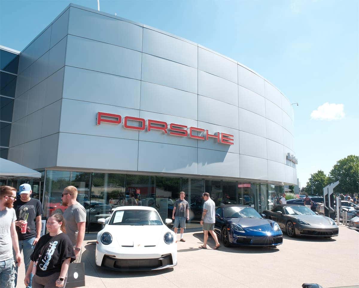 Mercedes-Benz of North Olmsted in North Olmsted OH