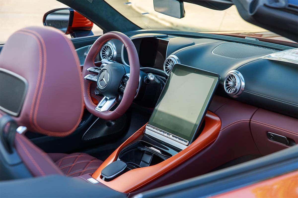 Mercedes-Benz of North Olmsted in North Olmsted OH